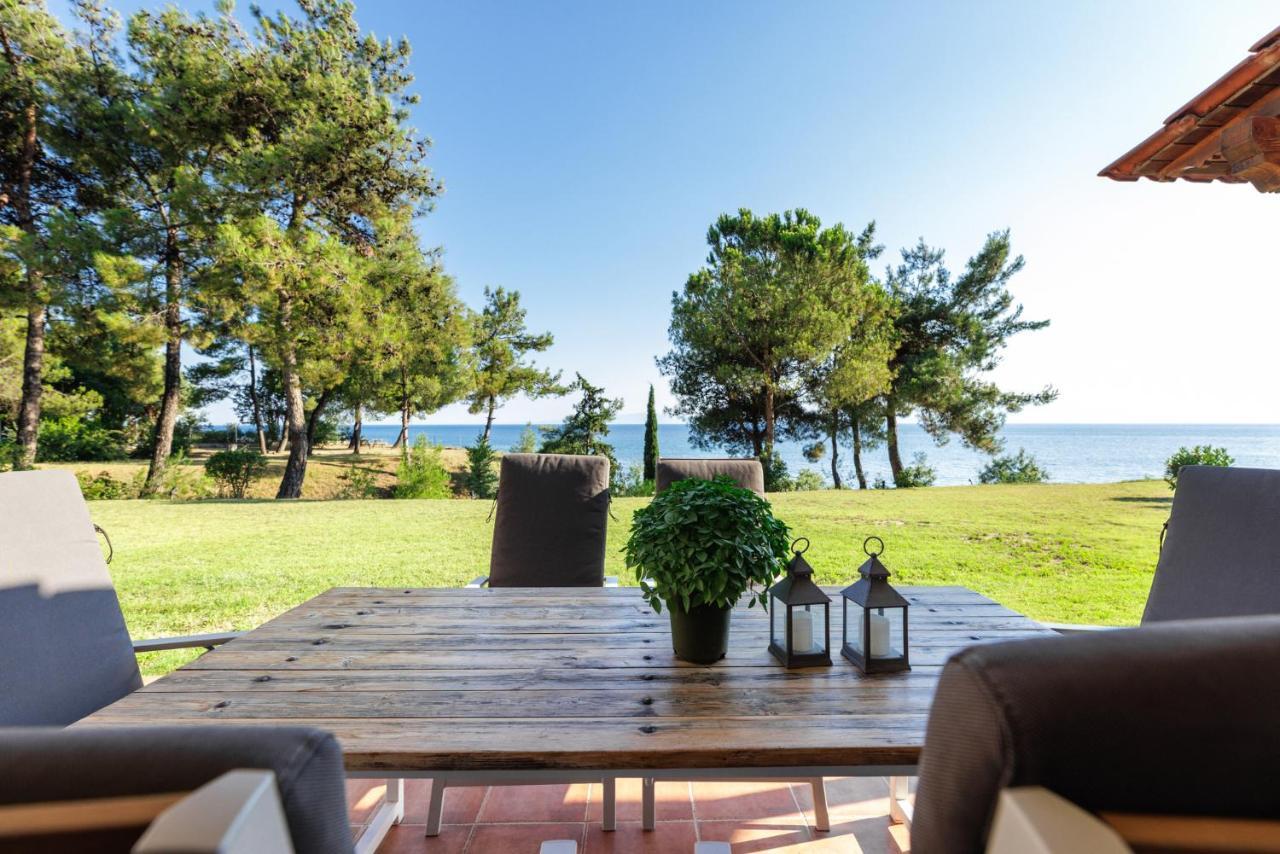 Luna Villa Private Beach Νέα Ηράκλεια Εξωτερικό φωτογραφία