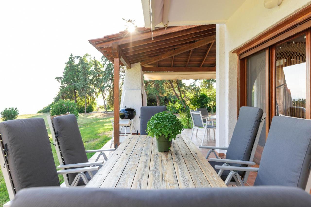 Luna Villa Private Beach Νέα Ηράκλεια Εξωτερικό φωτογραφία