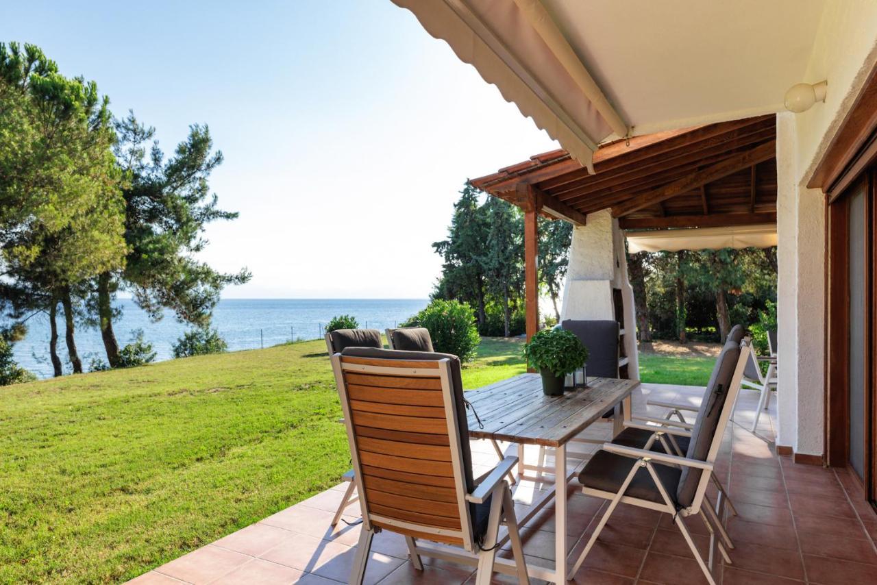 Luna Villa Private Beach Νέα Ηράκλεια Εξωτερικό φωτογραφία